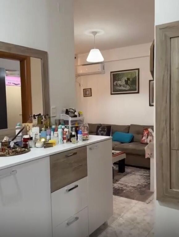 apartament 2+1 me qira ne Astir