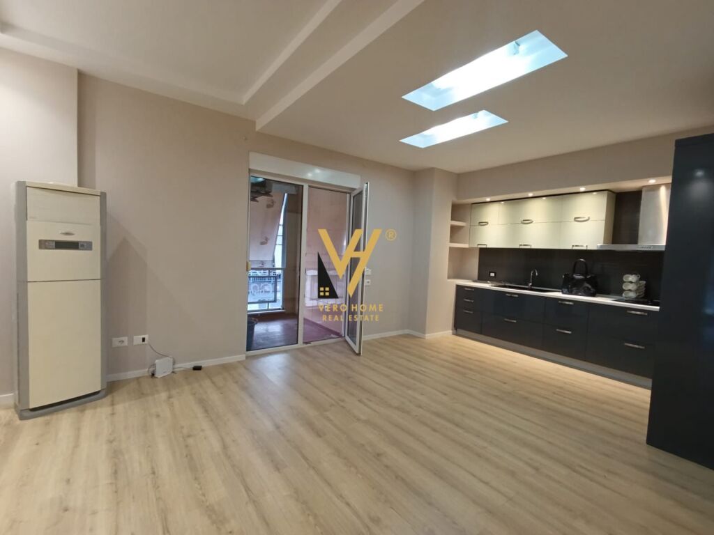 SHITET APARTAMENT 2+1+BLK TE VARRI I BAMIT 198.000 EURO