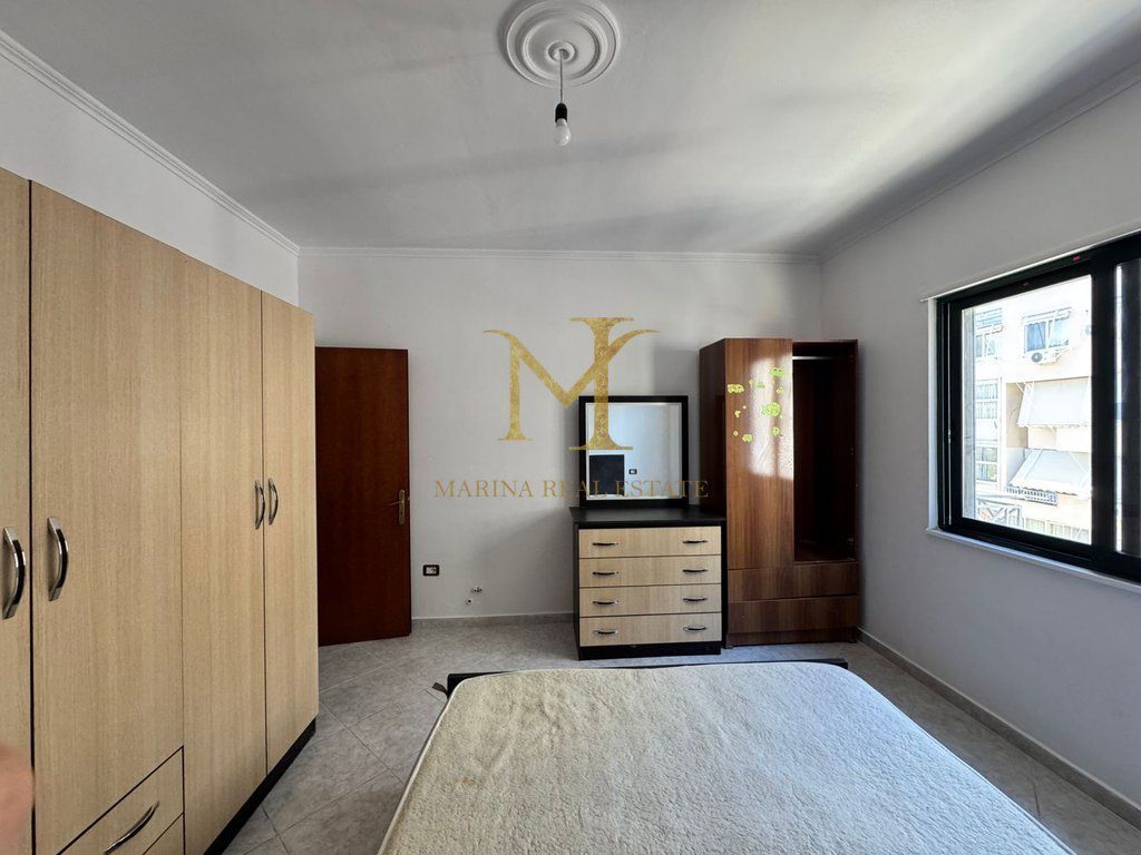Vendesi in vendita appartamento 1+1 Plazh Iliria, Durres