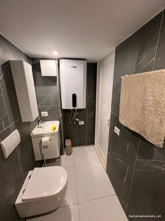 Apartament Duplex Me Qera 1+1 Tek Shkolla e Kuqe (ID B2101760) Tirane