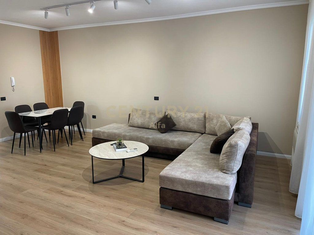 Apartament modern 1+1+Post parkimi per qira ,Rruga e Kosovareve