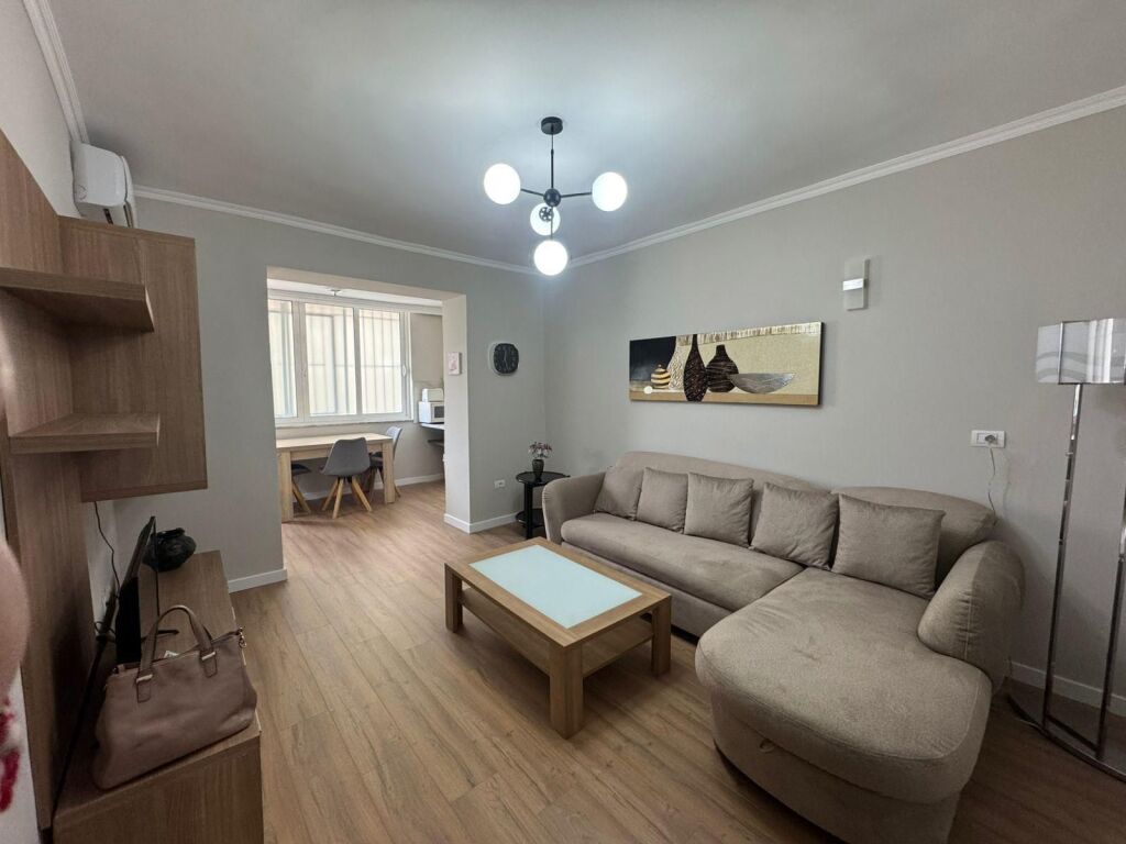 APARTAMENT 2+1 ME QIRA BLLOK