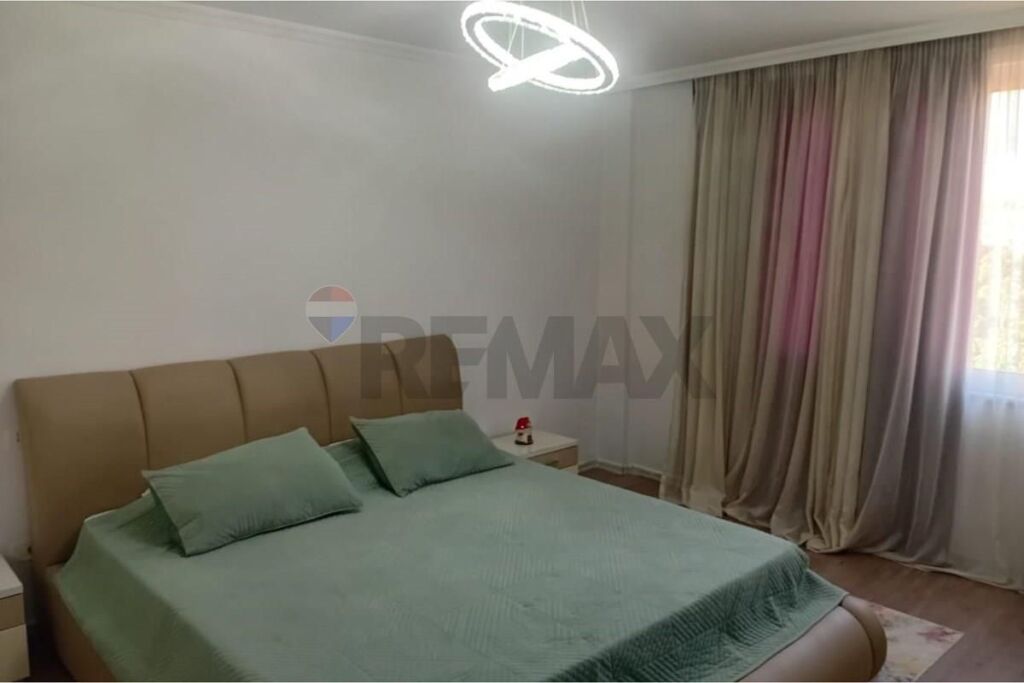 Shitet Apartament 2+1 ne Kinostudio