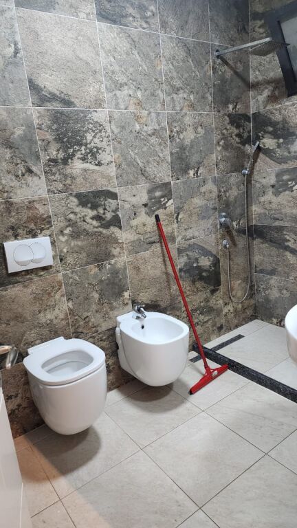 🏡 SHITET APARTAMENT 2+1+2 📍  ASTIR – PRANË HOTEL MARINAJ