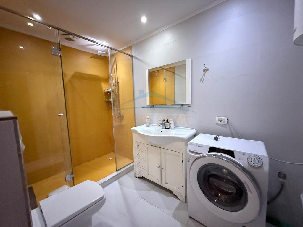 Rent, Apartment 3+1+2, Commune of Paris