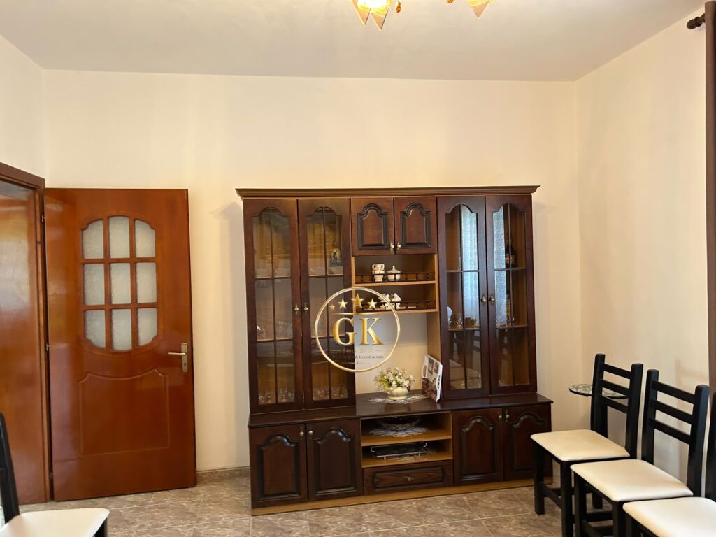 🏢✨ VILLA SU TRE PIANI IN VENDITA NELLA ZONA DI SHIJAK ✨🏢