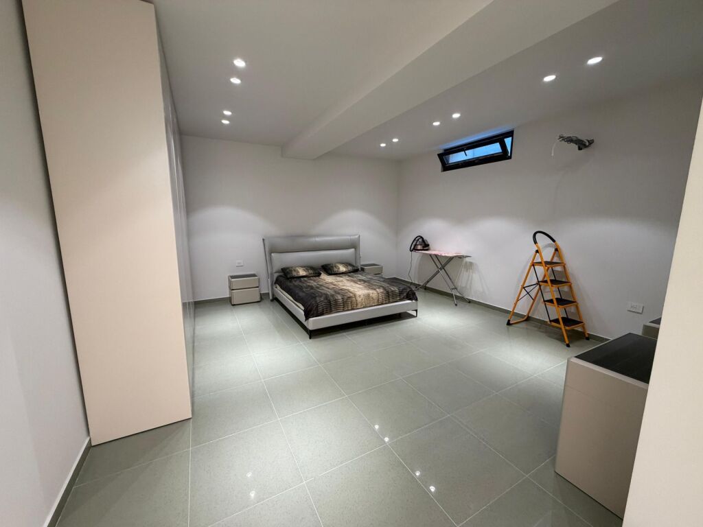 🏡✨ Jepet me Qira Vilë Luksoze në Rezidencën Rose, Farkë e Vogël ✨🏡