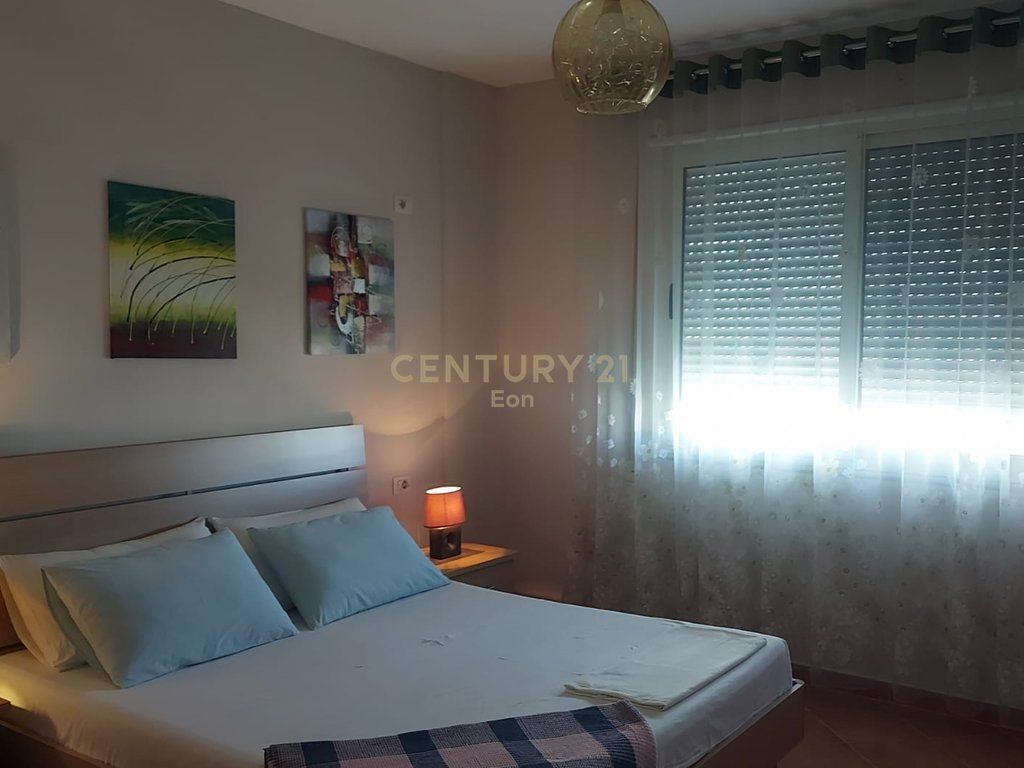 Appartamento 1+1 in Vendita sulla Prima Linea del Mare – Shkëmbi i Kavajës, Durres !