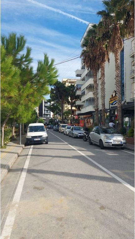 Esclusivo! Vendesi Appartamento 1+1 sulla Prima Linea del Mare – Shkëmbi i Kavajës, Durres!