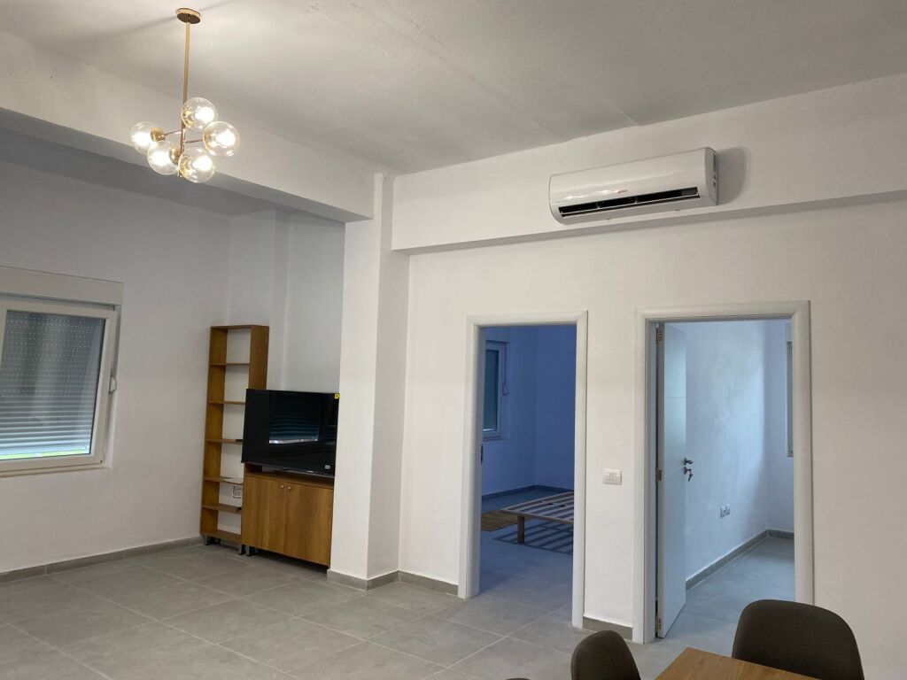 🏡 Apartment 2+1 for Rent – Farka Lake  📍 Location: Farka, Ramazan Shukshu Street💰 Price: 50,000 Lek/Month