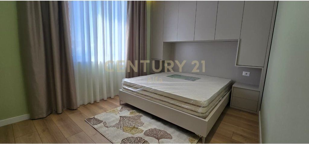 Shitet Apartament 2+1 tek Myslym Shyri ALFA143421