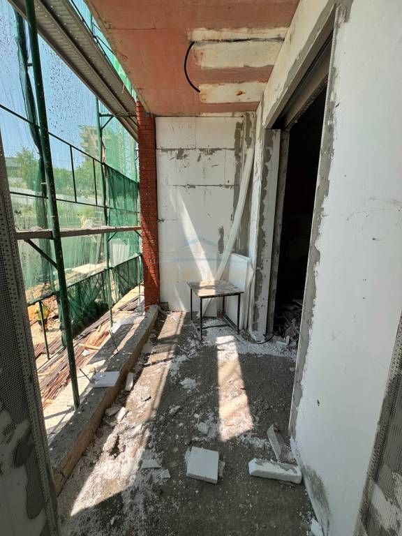 Shitet, Apartament 2+1, Paskuqan.