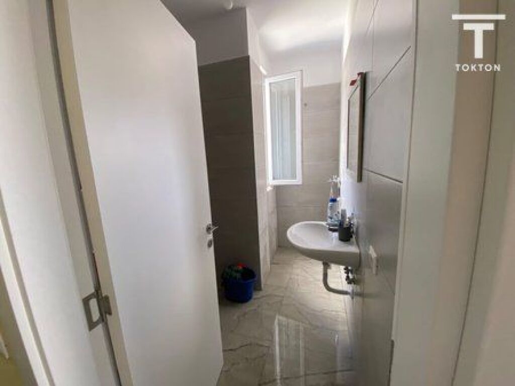 SHITET, APARTAMENT 2+1+2, KOMPLEKSI UNIVERS CITY , TIRANË