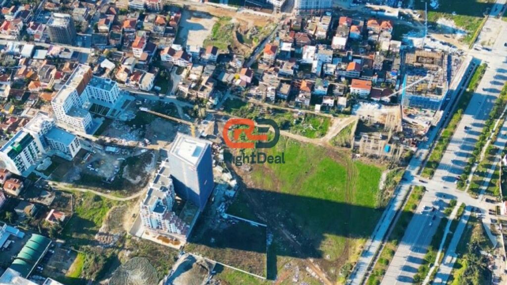 Tek San Paolo Residence, Prane Bulevardit Te Ri, Shitet Apartament 1+1, Me Planimetri Te Rregullt !!!