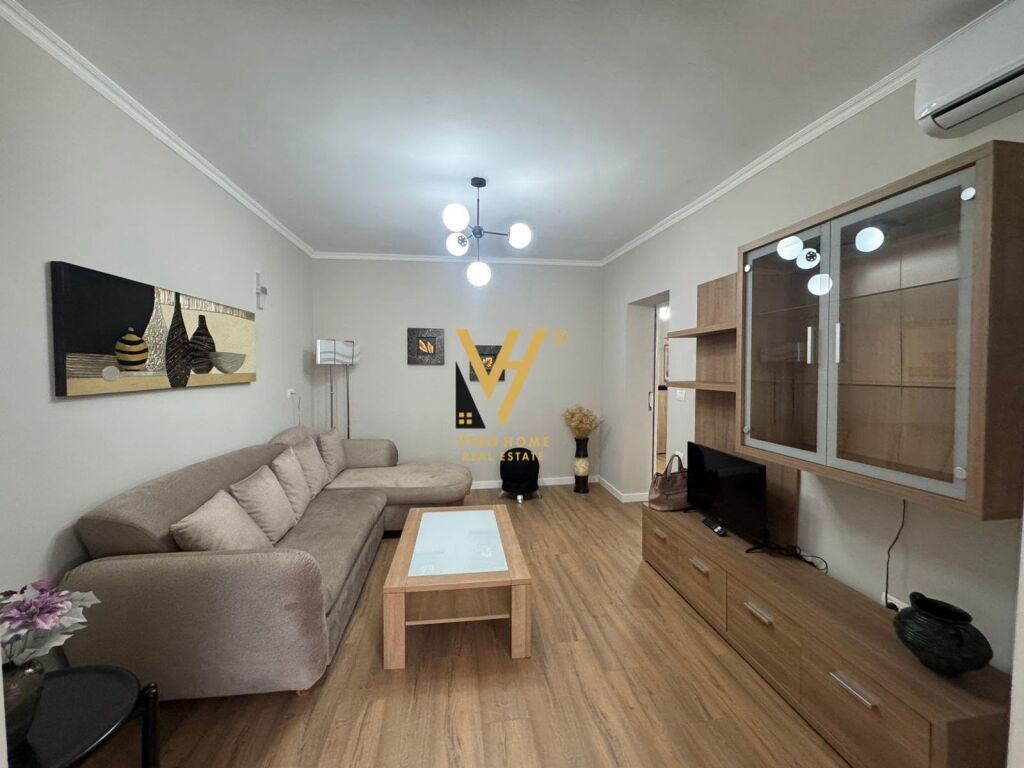 APARTMENT 2+1 FOR RENT IN BLLOKU 800 EURO
