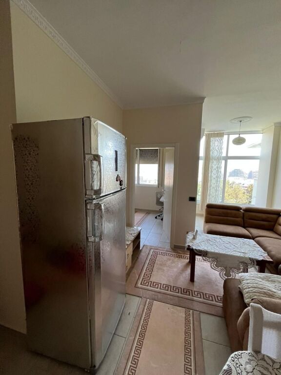 Apartament 2+1 me qira Kopshti Botanik