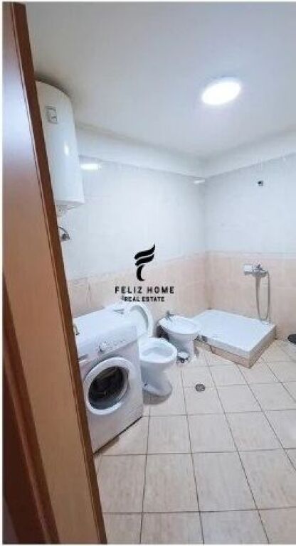 SHITET APARTAMENT 2+1 RRUGA E KAVAJES 192.000 EURO FH-80202