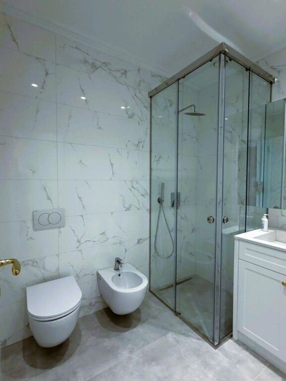 🏙️ Shitet Apartament Luksoz 2+1+2 – Downtown One, Tiranë ✨