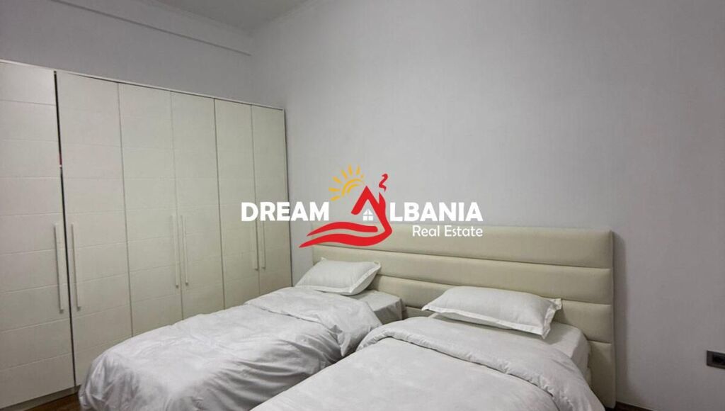Apartment for rent 2+1+2 with Parking At Barrikadave Street  (ID 42215591)