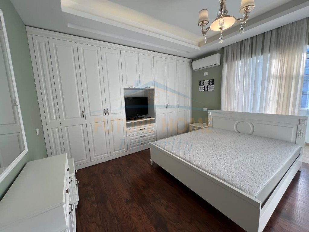 Qera, Apartament 1+1+Verandë, Ish Dogana, Tiranë.