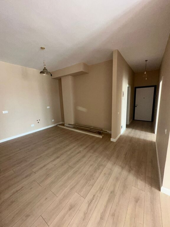 🔥 Shitet Apartament 1+1 – Porta e Re 🔥