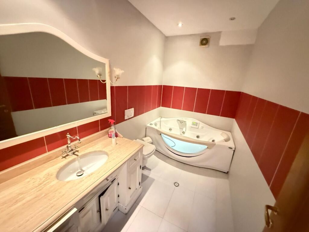 Apartment For Rent 3+1+2 Near Komuna e Parisit (ID B230215) Tirane