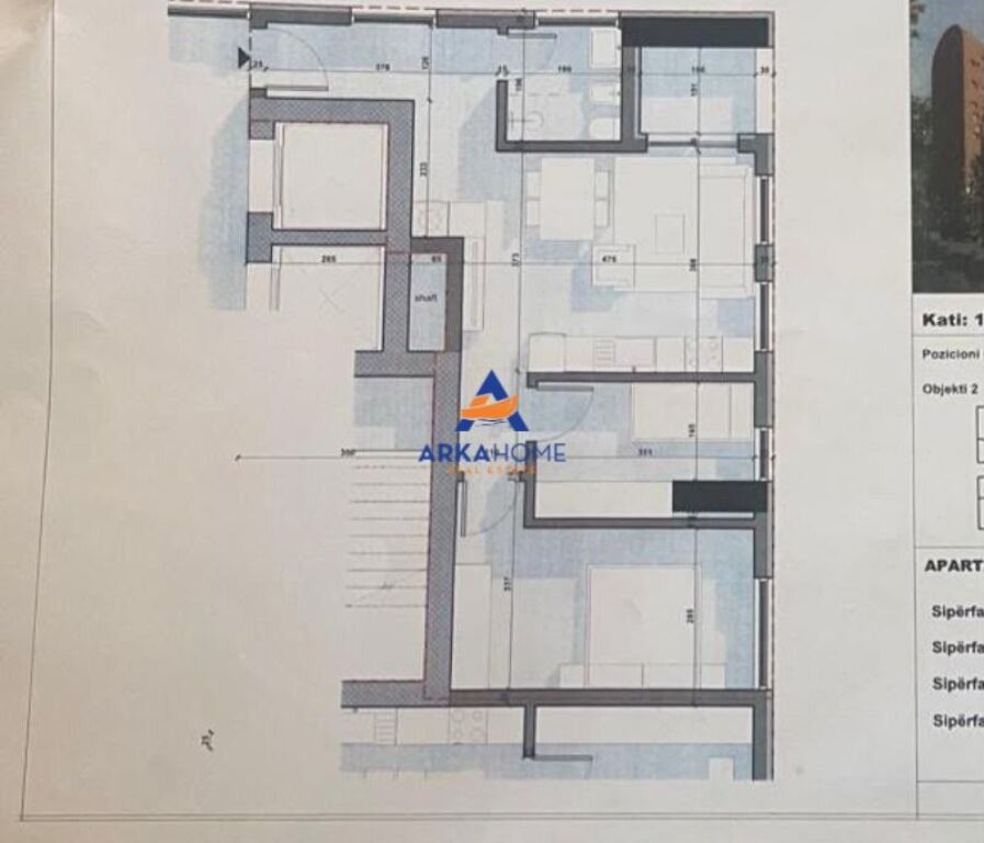 OKAZION! SHITET APARTAMENT 2+1 "KOMPLEKSI ALB EDIL, NË ZONËN E 5 MAJIT" 120600 EURO