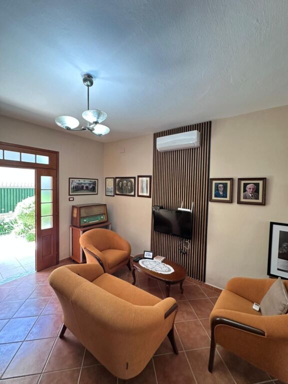 FOR RENT FIRST FLOOR OF A VILLA WITH PRIVATE YARD, NEAR 2 GJELAT SCHOOL, DURRES.