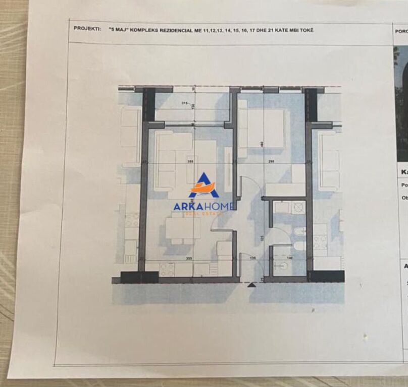 OKAZION! SHITET APARTAMENT 1+1 "KOMPLEKSI ALB EDIL, NË ZONËN E 5 MAJIT" 101340 EURO