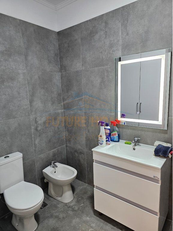 Affitto, Appartamento 1+1, Via Jordan Misja, Tirana.