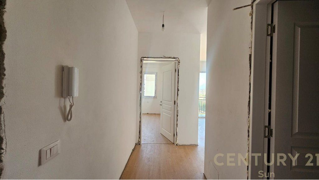 SHITET APARTAMENT 2+1 NE REZIDENCEN MIRABELLA NE ZONEN E OXHAKUT