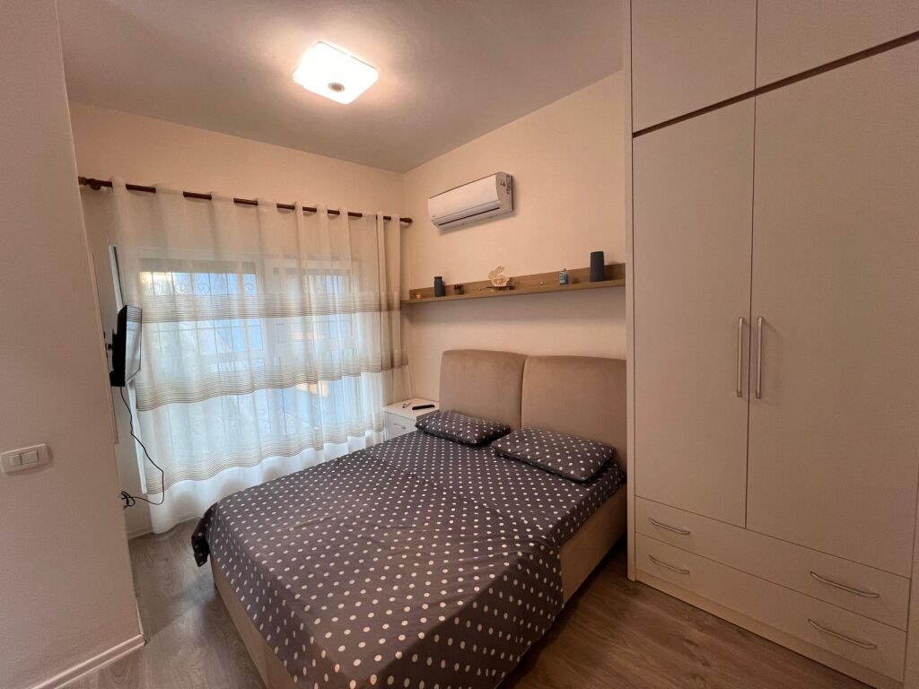 Monolocale in affitto a Ali Demi (ID BG181) Tirana