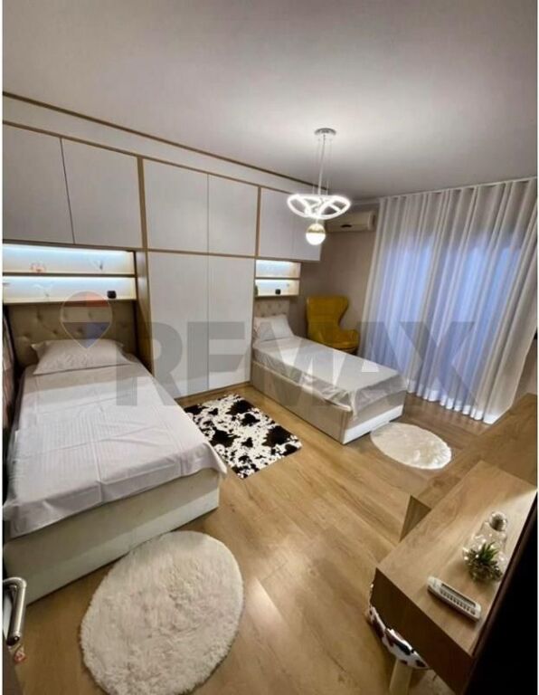 Apartament 2+1 me qera perball Kompleksit Delijorgji