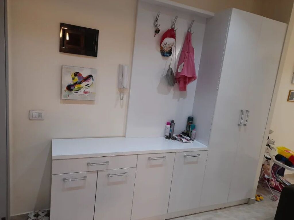 Shitet Apartamenti 2+1