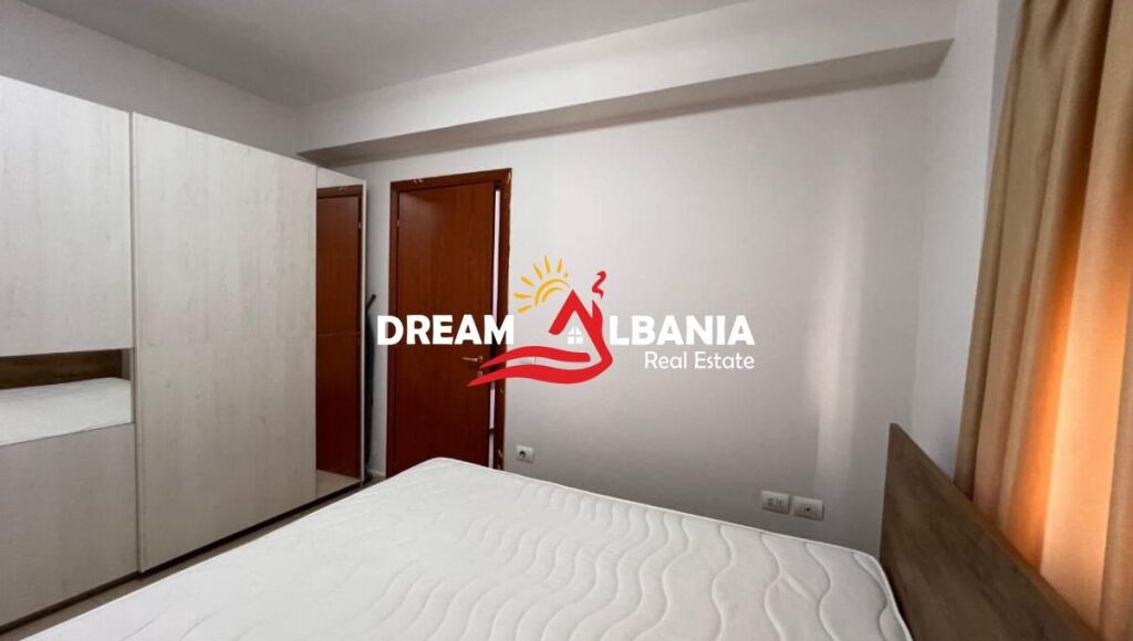 Jepet me Qira Apartament 1+1 me Ballkon – Don Bosko, përballë Kishës (id 4219507)