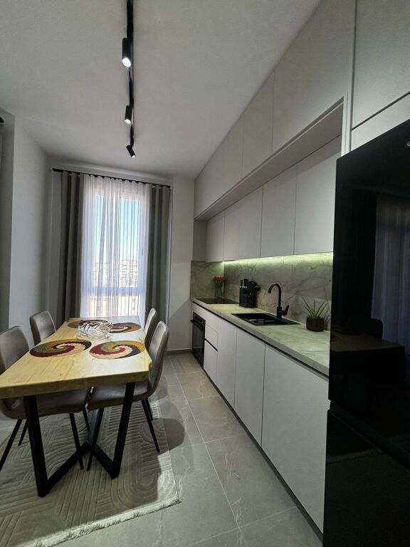 🔑 Affittasi Appartamento 1+1 – Jordan Misja📍 Vicino alla Stazione Ferroviaria, Via Vjosa