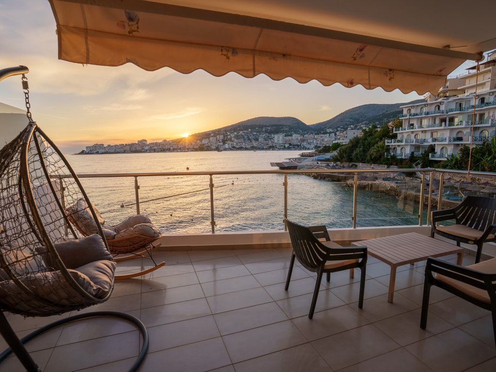 SARANDA, VENDIAMO ESCLUSIVAMENTE APPARTAMENTO 1+1 SUL MARE