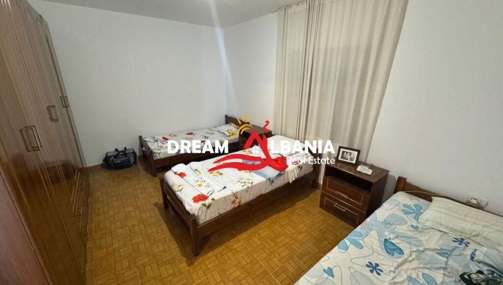 For rent 2+1+2 apartment Parking Spaces, in Porcelan, near Europian (ID 4229510)
