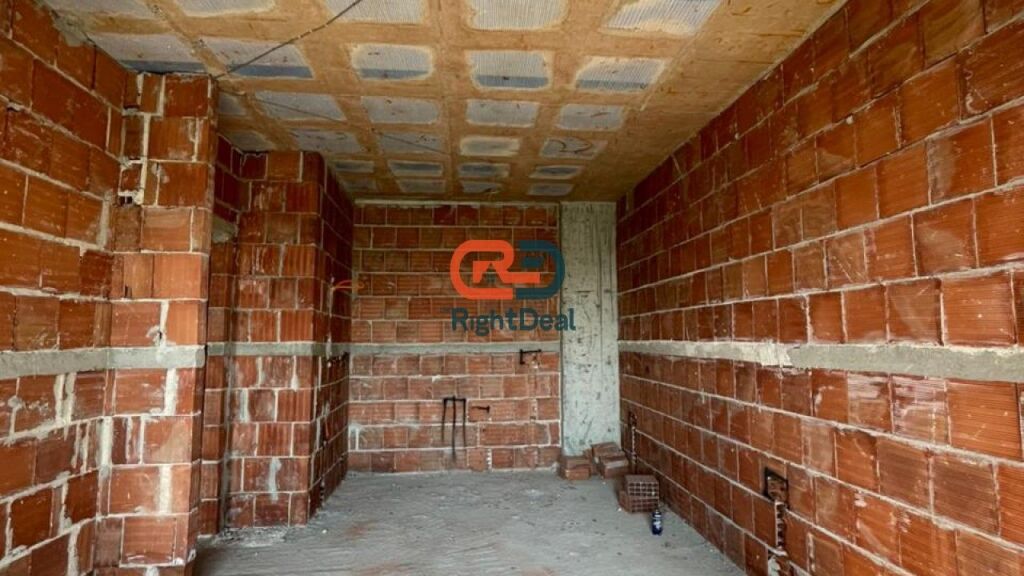 Tek San Paolo Residence, Prane Bulevardit Te Ri, Shitet Apartament 1+1, Me Planimetri Te Rregullt !!!