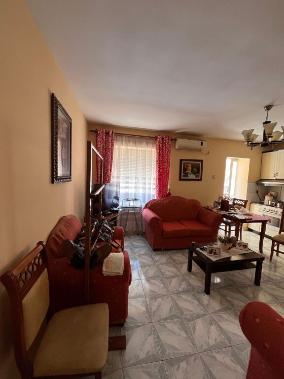 🏠 Apartament në shitje – Vlorë