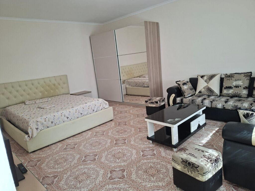 Private house for rent 1+1 – at Pharmacy 10, Dibrës Street !