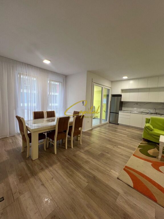 APARTAMENT ME QIRA 2+1 UNIVERS CITY 55.000 LEKE