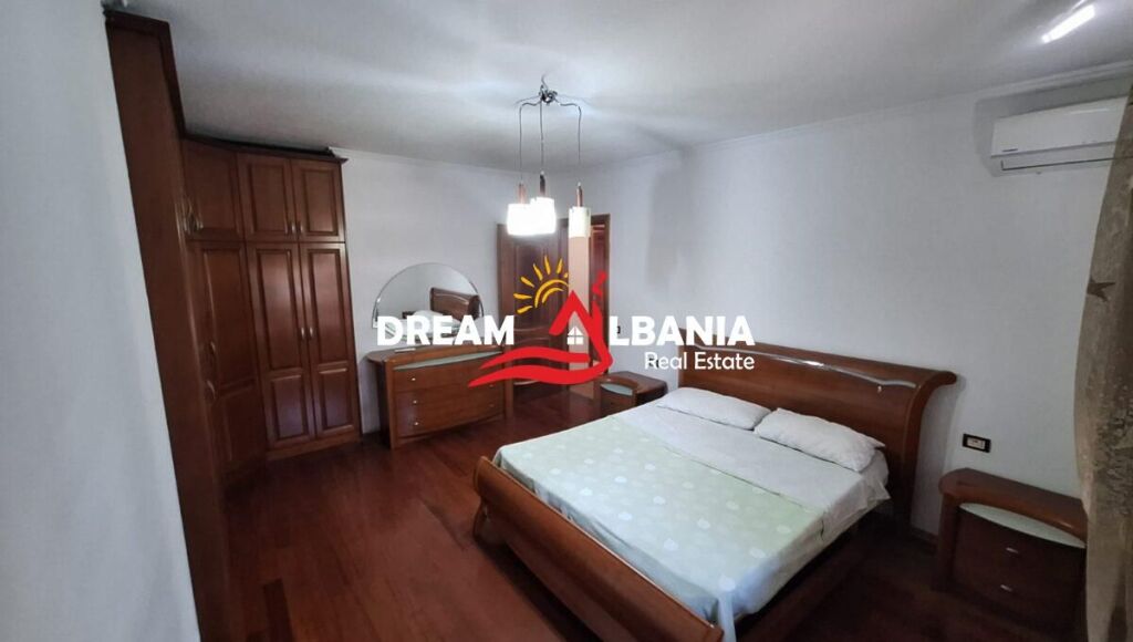 Apartment 3+1+2 for rent near the roundabout of Komuna Parisit, Tirana (ID 4231500)