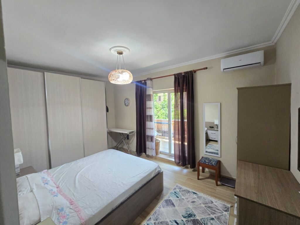 Appartamento in Affitto 2+1 al Vecchio Mercato Elettrico (ID B221436) Tirana