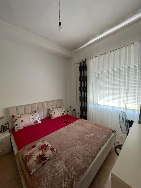 Shtepi private 2+1 plus dy ambjente biznesi për Shitje bashke në Durrës, Ish këneta