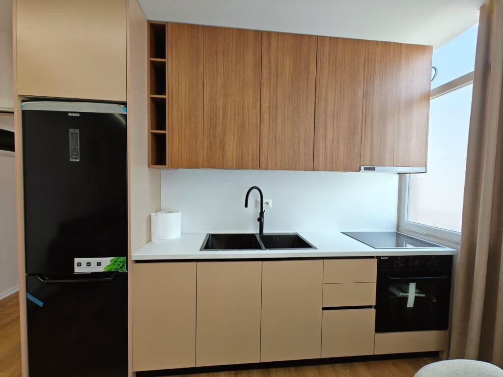 SHITET APARTAMENT 2+1 - MATERNITETI I RI