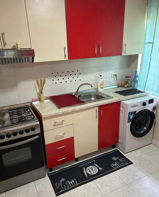 APARTAMENT ME QERA 1+1 PAZARI I RI 45.000 LEKE FH-80238