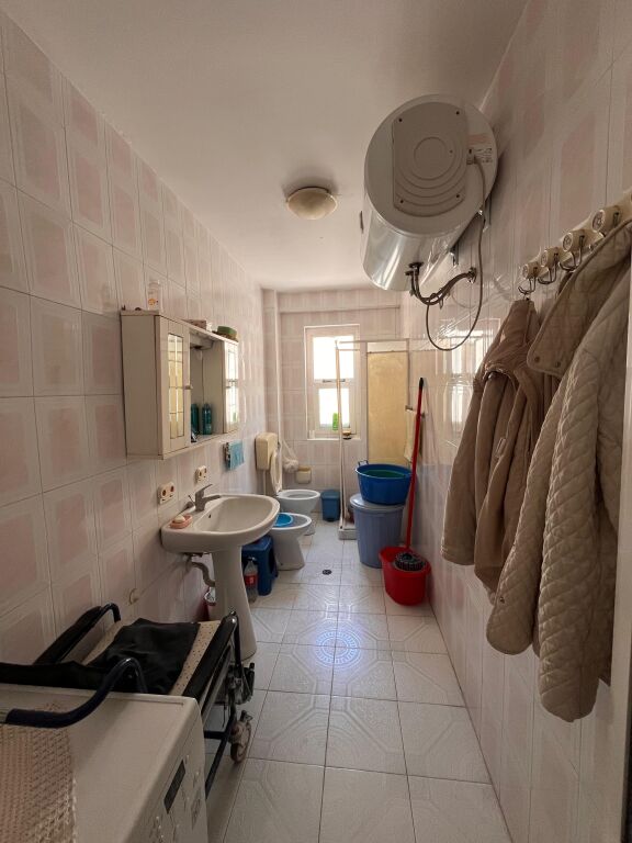🏠 Apartament në shitje – Vlorë
