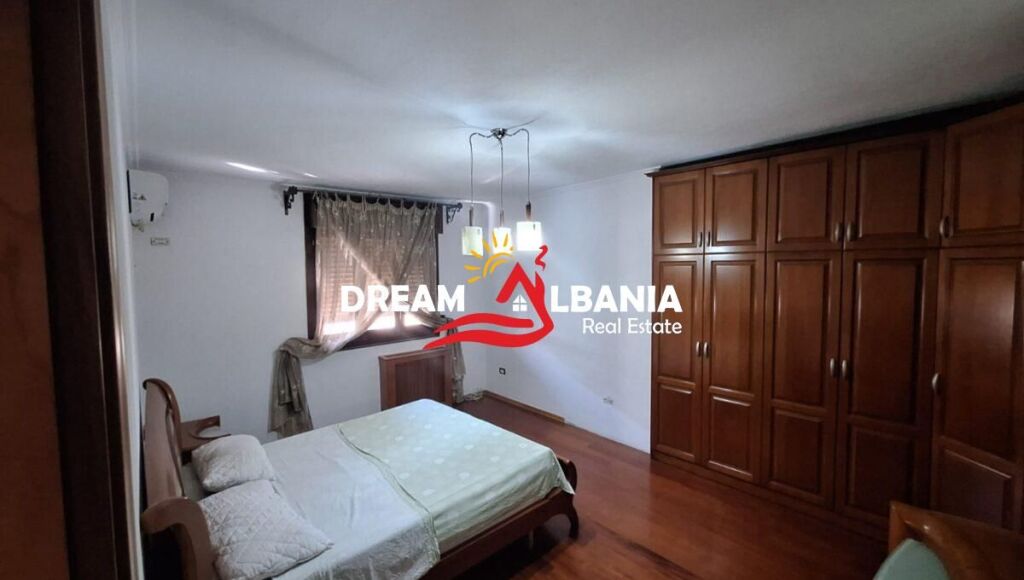 Apartment 3+1+2 for rent near the roundabout of Komuna Parisit, Tirana (ID 4231500)