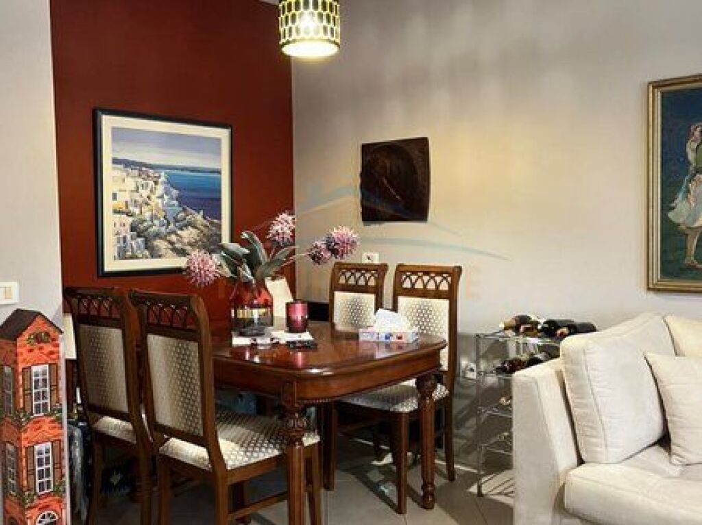 For sale, Apartment 2+1, former Bus Park, Tirana